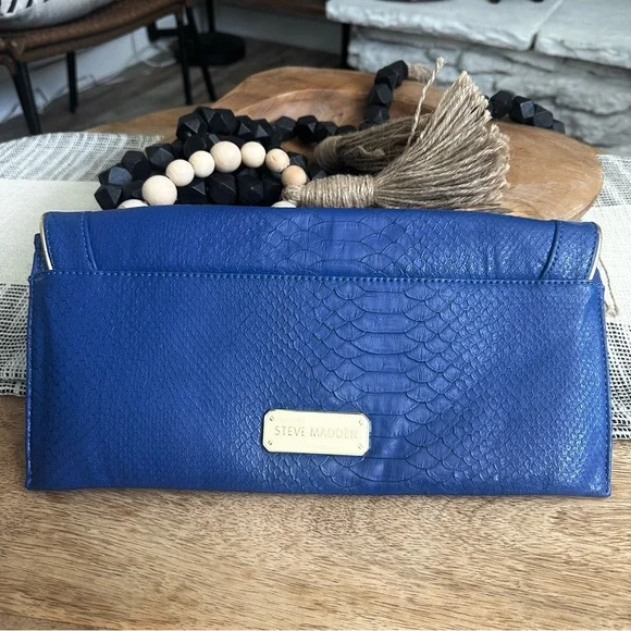 VINTAGE OVERSIZED STEVE MADDEN ENVELOPE BAG - Picture 3 of 16